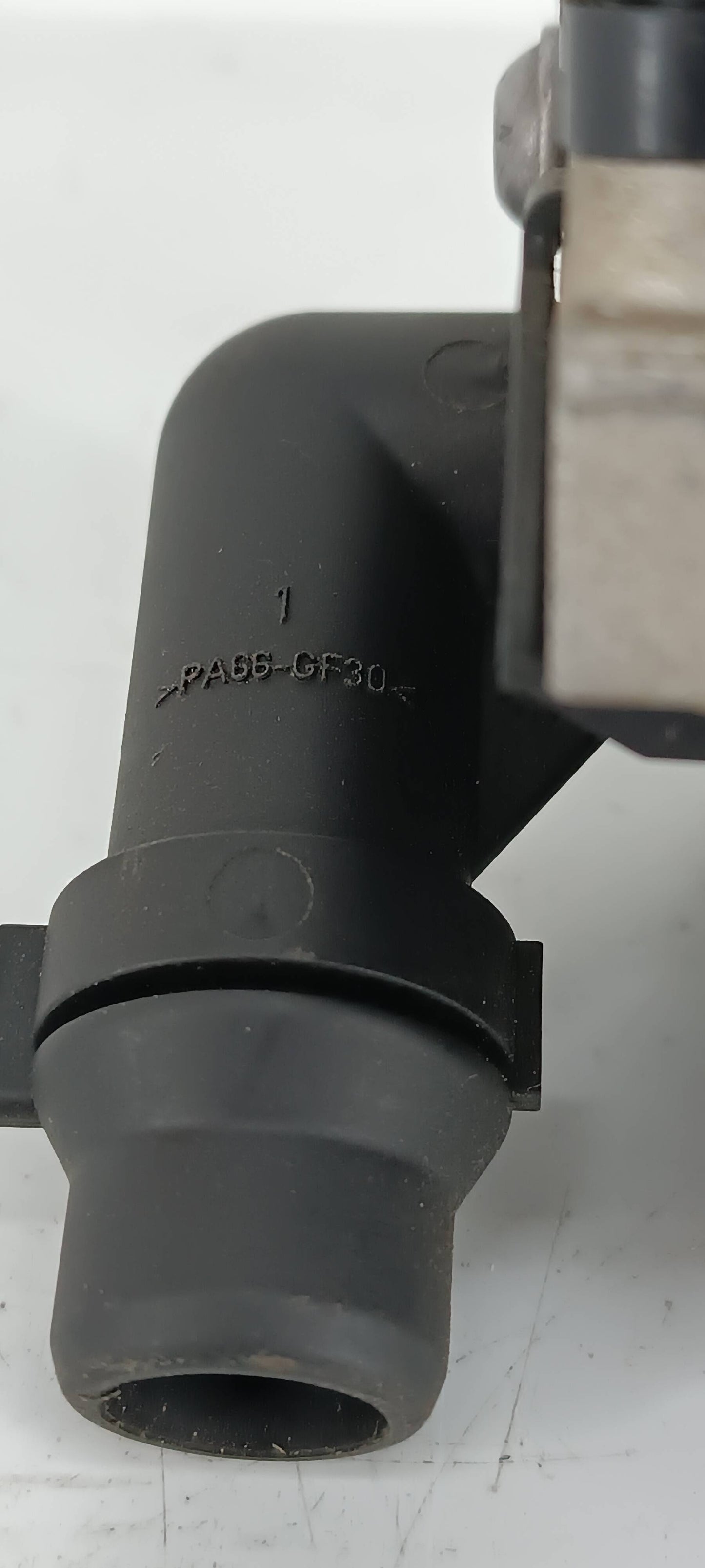 LR110290,LR082300,JDE40036,JDE39487,JDE39029,AJ813335