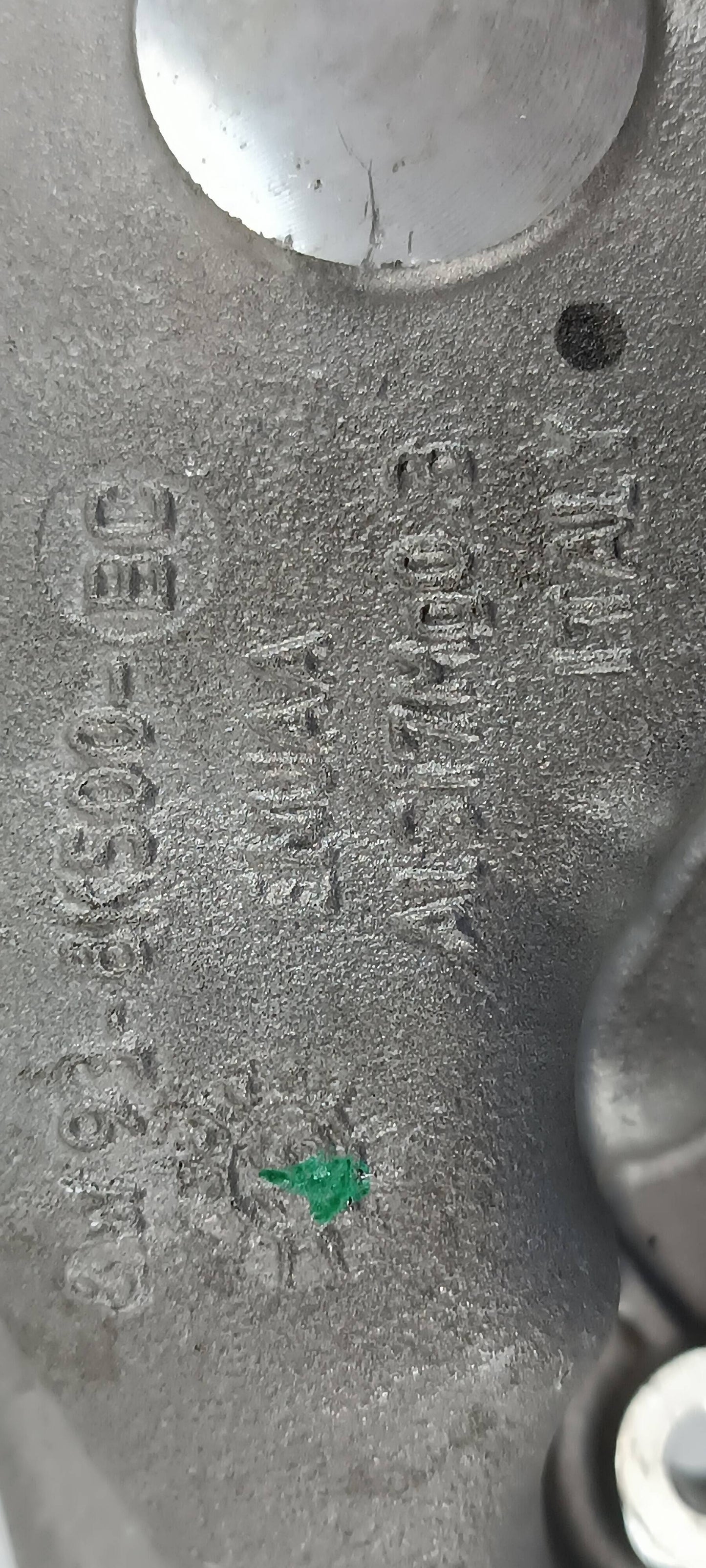 LR097165,LR0737119